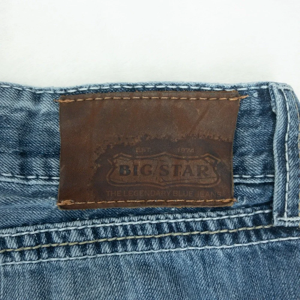Big Star Pioneer Jeans Mens 33R Blue Distressed Boot Cut Raw Hem Buckle
